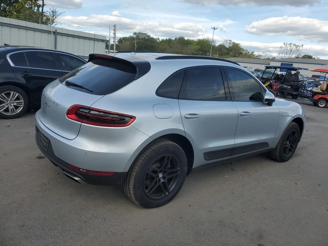 Porsche Macan 2.0l, снимка 3 - Автомобили и джипове - 55566264