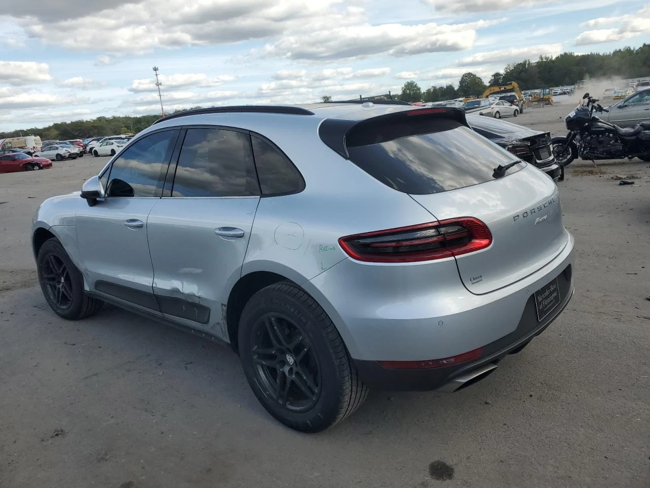 Porsche Macan 2.0l, снимка 2 - Автомобили и джипове - 55566264