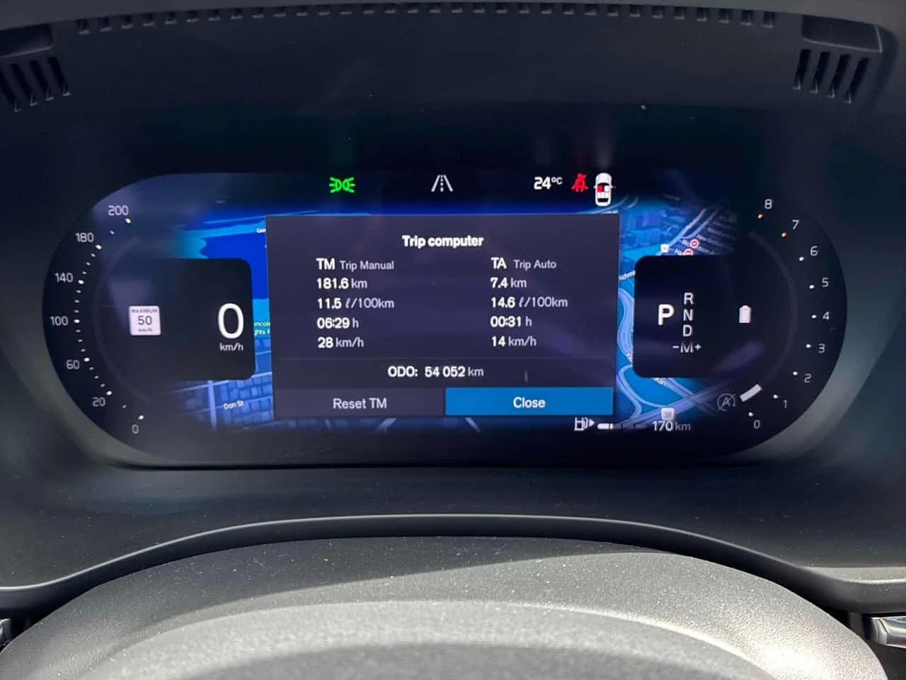 Volvo XC60 * Plus Dark Theme * CARFAX * БЕЗ ПЪРВОНАЧАЛНА ВНОС, снимка 8 - Автомобили и джипове - 56320707