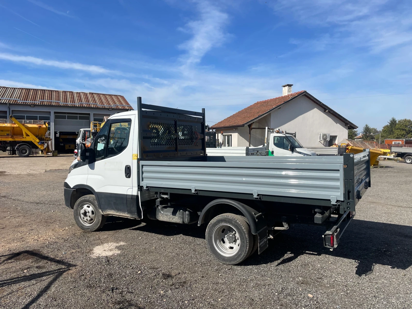 Iveco Daily 35C12 - изображение 3