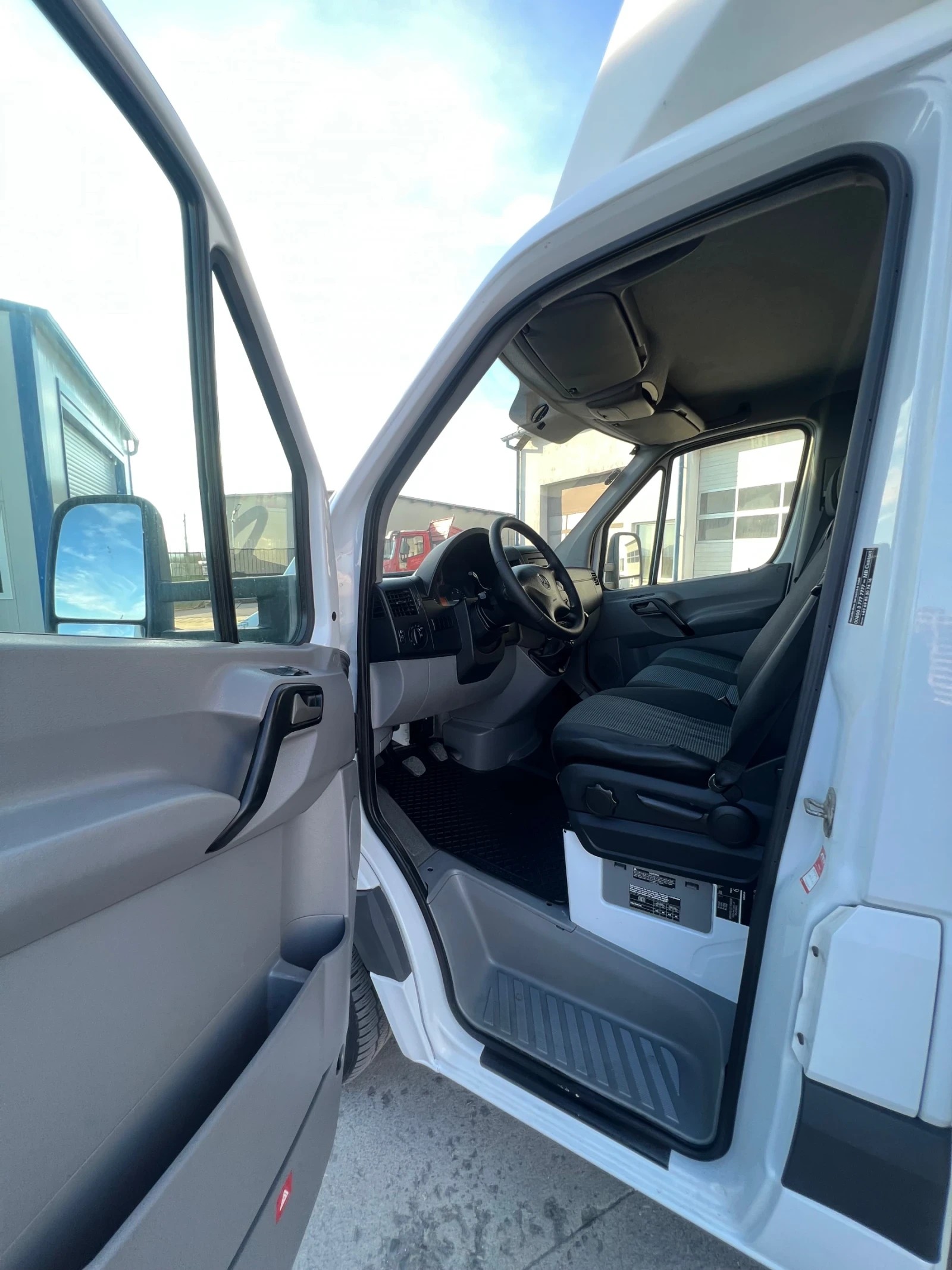 Mercedes-Benz Sprinter 316   4.50 | Mobile.bg   13
