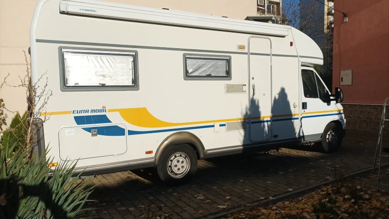 Кемпер Fiat Дукато , снимка 3 - Каравани и кемпери - 52541660