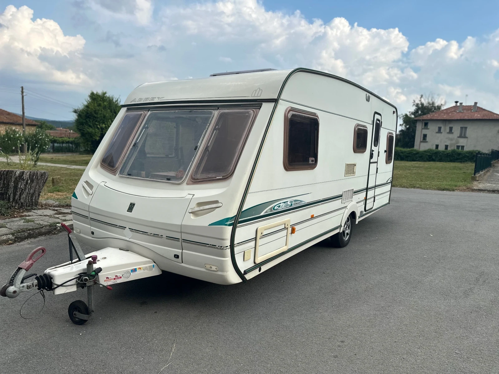 Каравана Hobby Abbey GTS 417 2005г., снимка 3 - Каравани и кемпери - 55409783