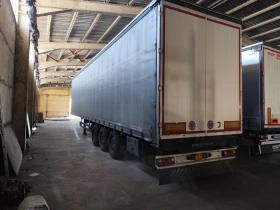 Обява за продажба на Полуремарке Schwarzmuller Повдигащ таван, буге 2.90 