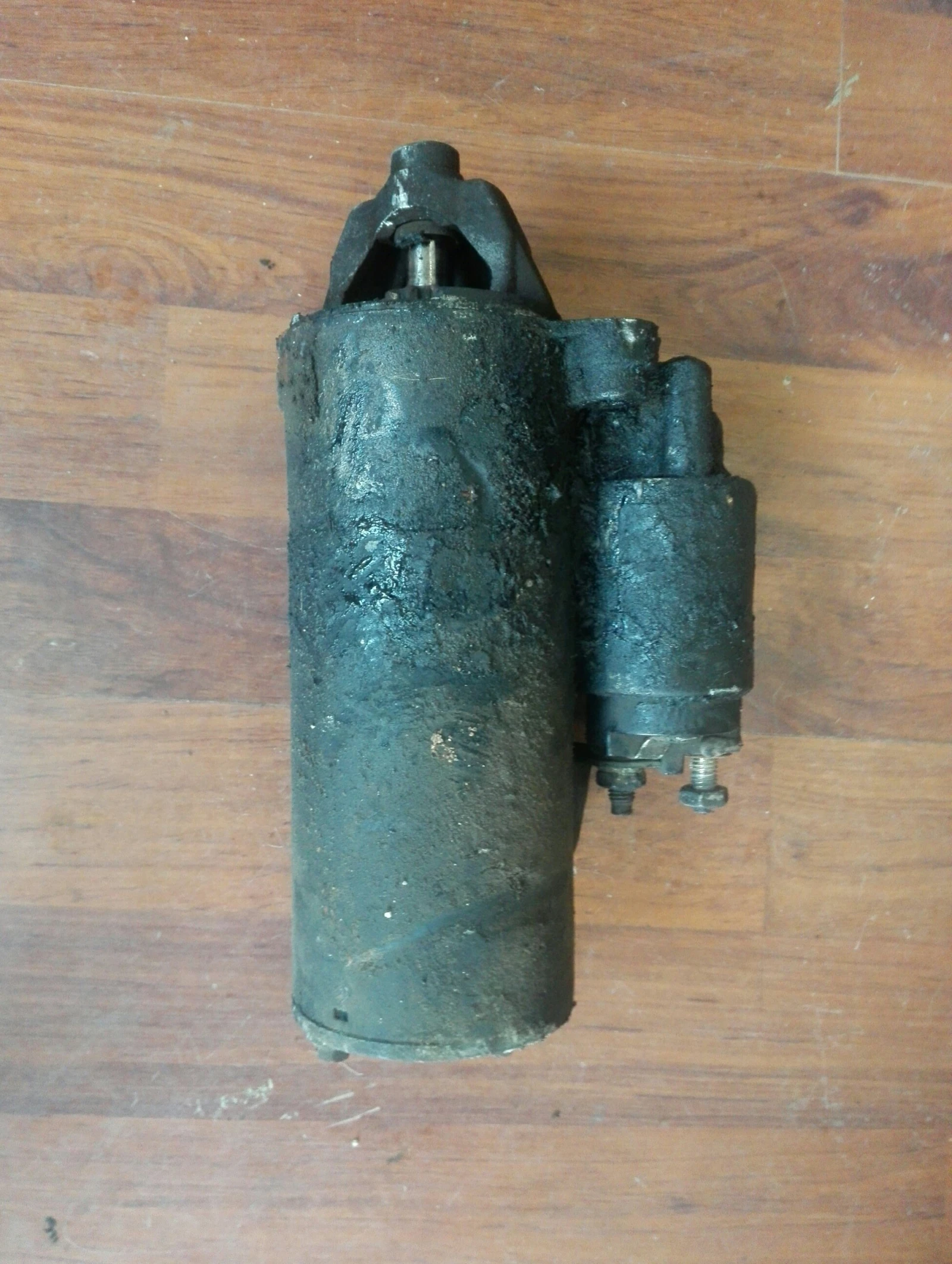 ������� ���� ����� 1.8���� (9) | Mobile.bg � ����������� 1