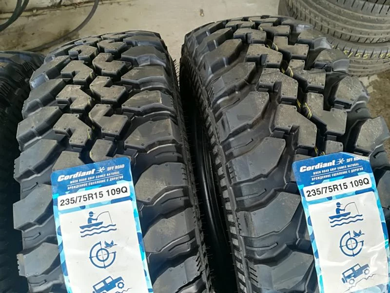 Гуми Летни 235/75R15, снимка 7 - Гуми и джанти - 22053886