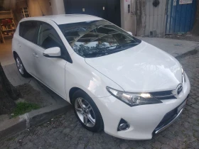 Toyota Auris 1.6 Бензин Швейцария 