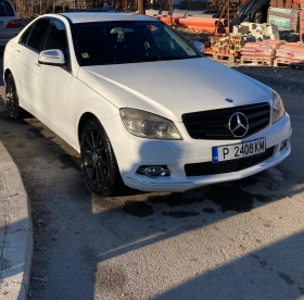 Mercedes-Benz C 320, снимка 5