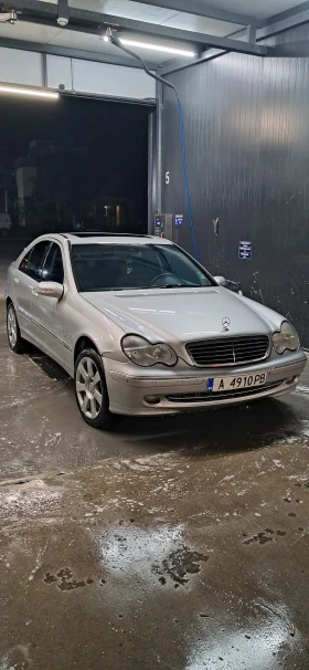  Mercedes-Benz C 270