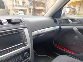 Skoda Octavia SCOUT - 6200 € / 12126.15 лв. - 27960736 10