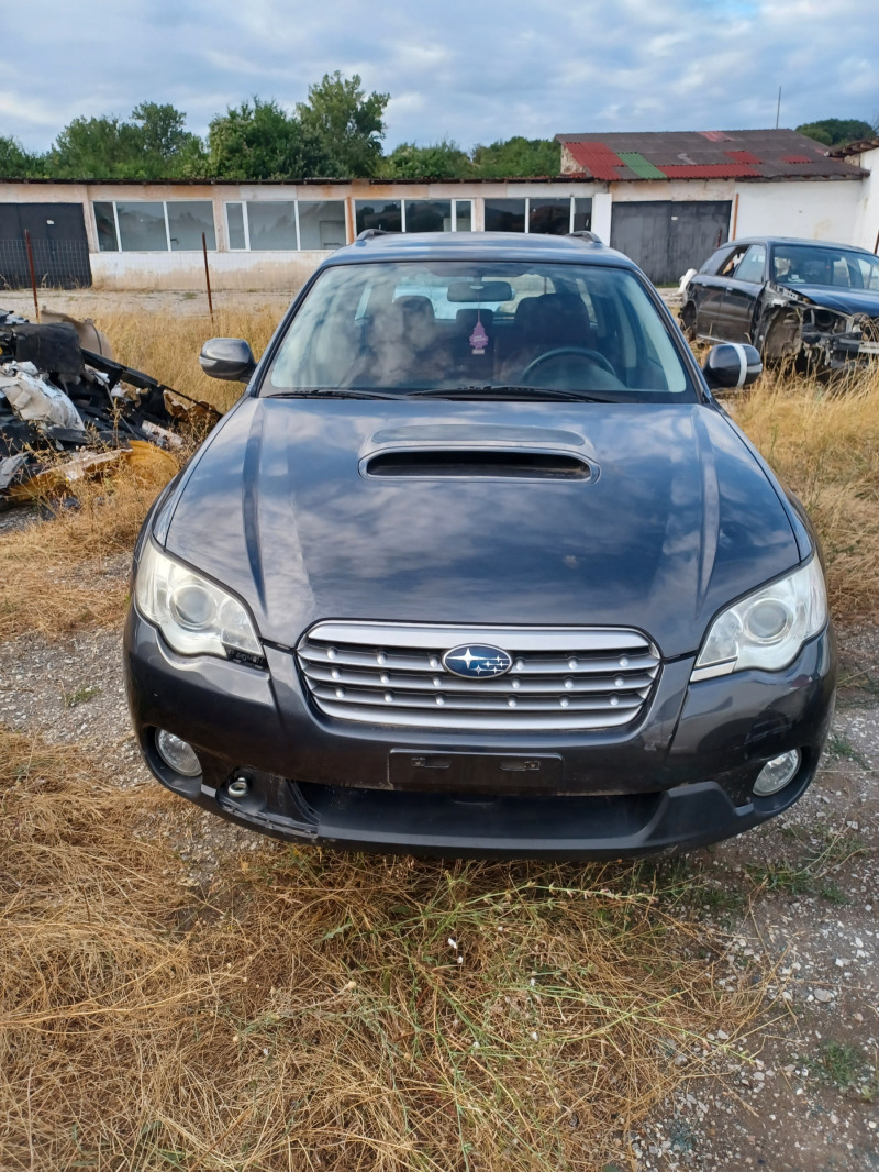 Subaru Outback, снимка 1 - Автомобили и джипове - 46271999