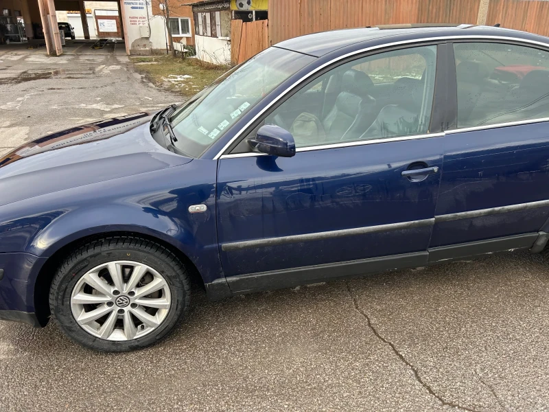 VW Passat, снимка 7 - Автомобили и джипове - 48537098