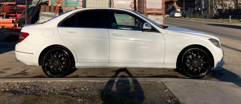 Mercedes-Benz C 320, снимка 6 - Автомобили и джипове - 48870999