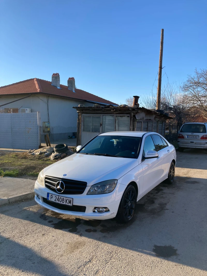 Mercedes-Benz C 320, снимка 7 - Автомобили и джипове - 48870999