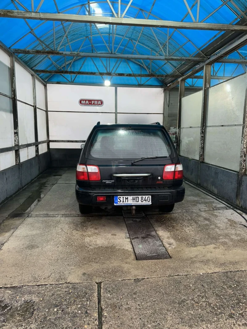 Subaru Forester 2.0i най здравият , снимка 14 - Автомобили и джипове - 49590467