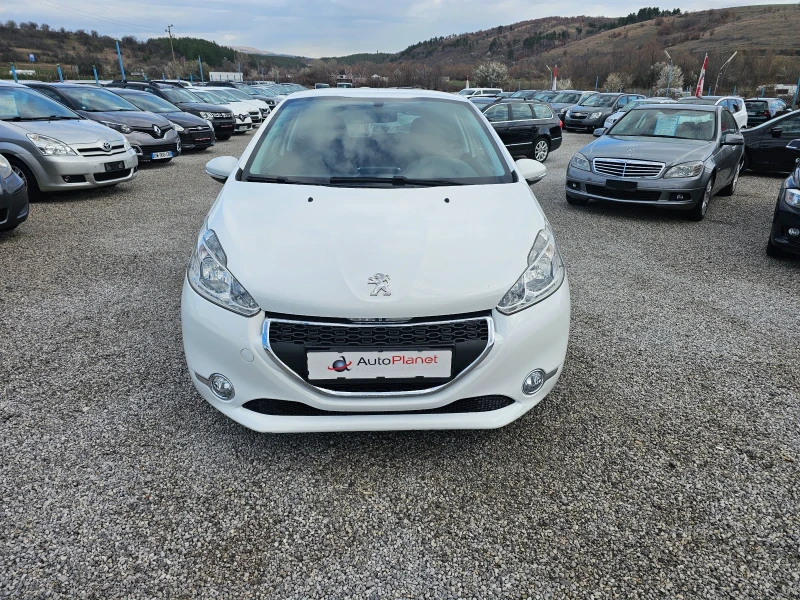 Peugeot 208 1.4 ben evro5B , снимка 2 - Автомобили и джипове - 49543399