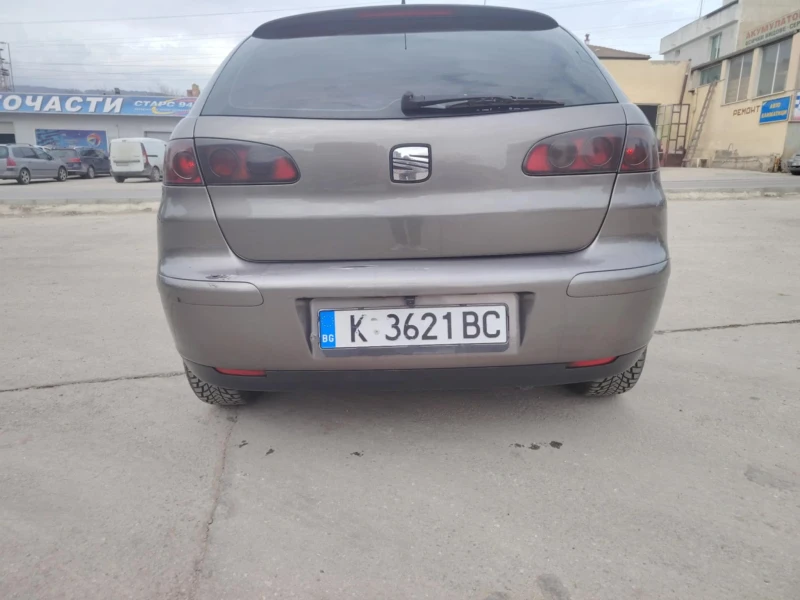 Seat Ibiza, снимка 8 - Автомобили и джипове - 52579908