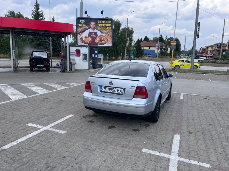 VW Bora, снимка 3 - Автомобили и джипове - 53157206