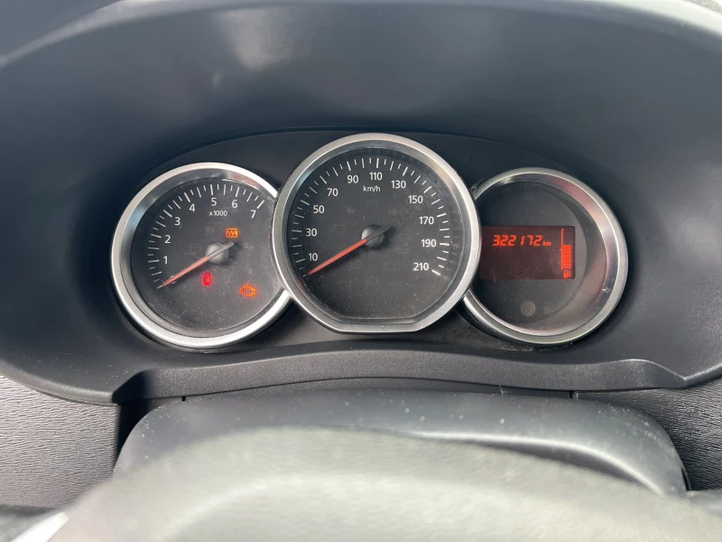 Dacia Lodgy, снимка 16 - Автомобили и джипове - 53512940