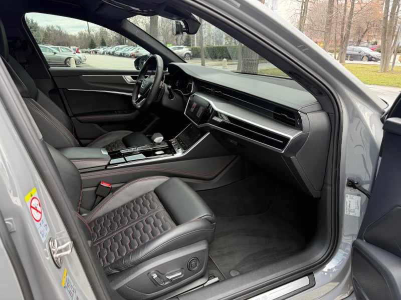Audi Rs6 Performance 4.0 TFSI, снимка 12 - Автомобили и джипове - 53522260
