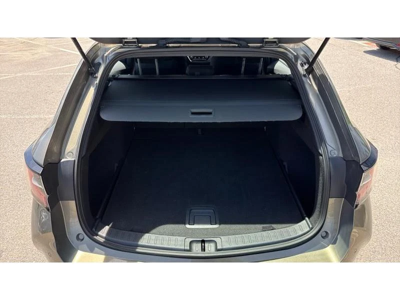Toyota Corolla TS 1.8 HSD Executive - изображение 10