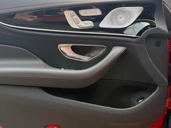 Mercedes-Benz AMG GT 53 4Matic+ = V8 Styling Packag = Гаранция, снимка 6 - Автомобили и джипове - 53800012