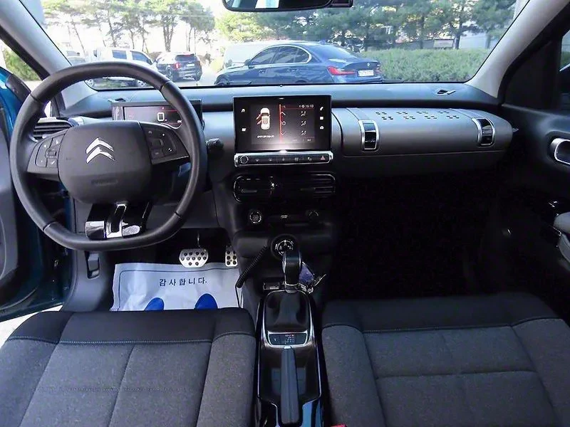 Citroen C4 Cactus, снимка 7 - Автомобили и джипове - 55652791