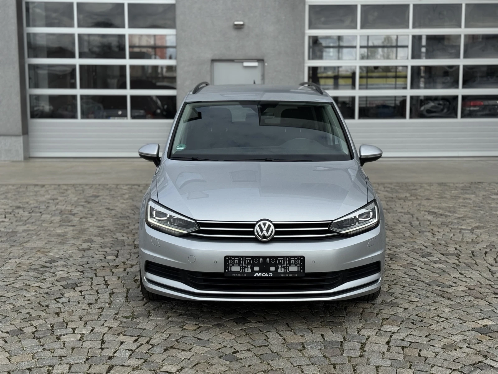 VW Touran 2.0 TDI Highline DSG Germany Full Led Keyless  - изображение 6