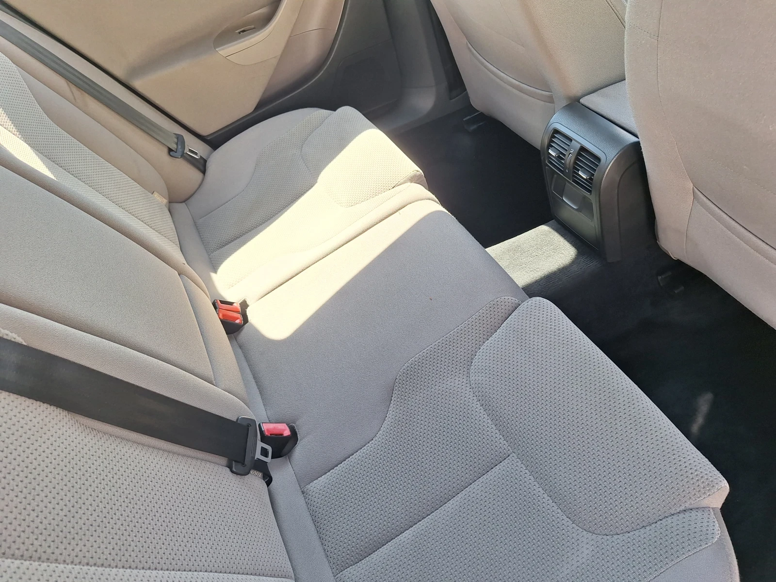 VW Passat  - изображение 8