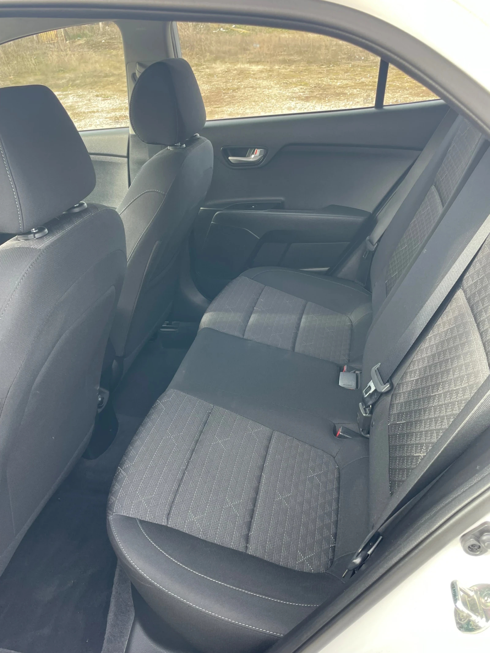 Kia Rio  - изображение 10