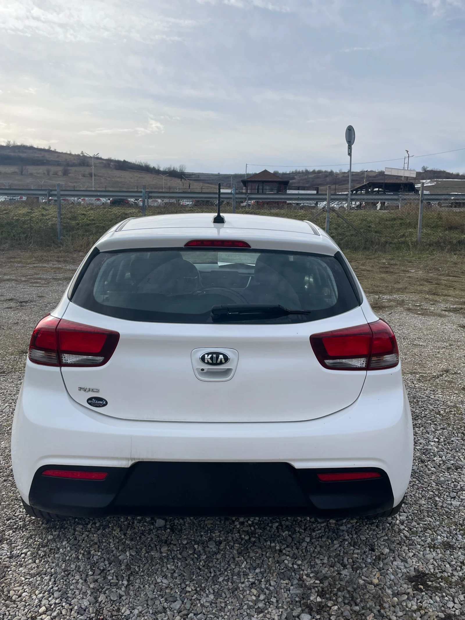 Kia Rio  - изображение 3