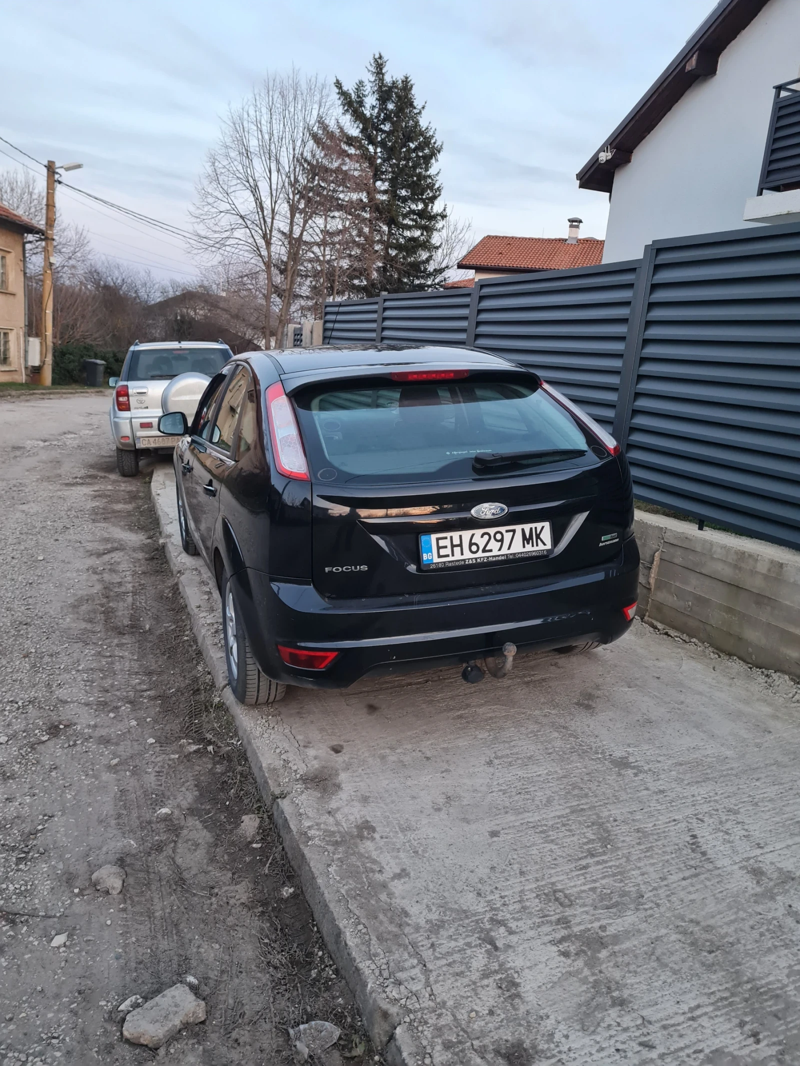 Ford Focus 1.8i | Mobile.bg � ����������� 4