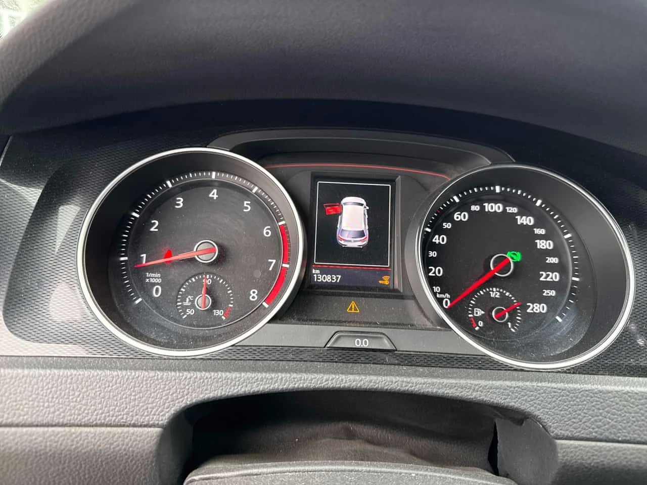 VW Golf GTI /CARFAX /DSG/Кожа/Подгрев, снимка 9 - Автомобили и джипове - 53831576