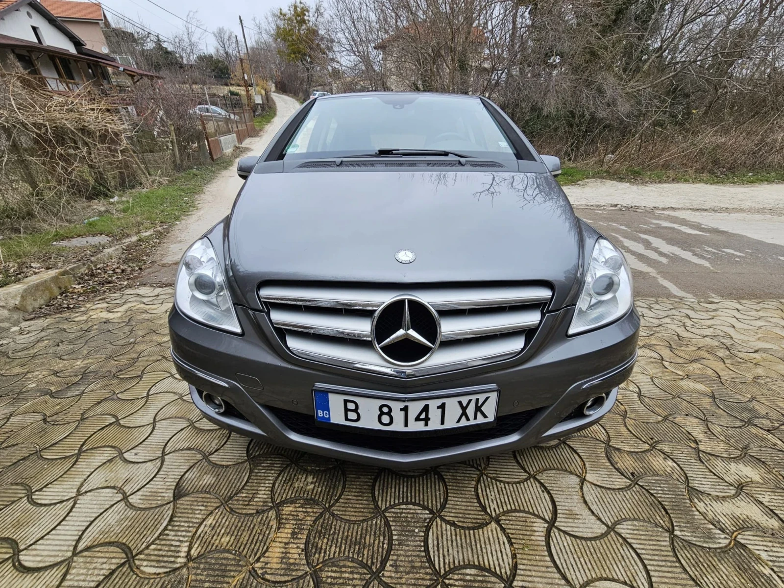 Mercedes-Benz B 200, снимка 2 - Автомобили и джипове - 53928984