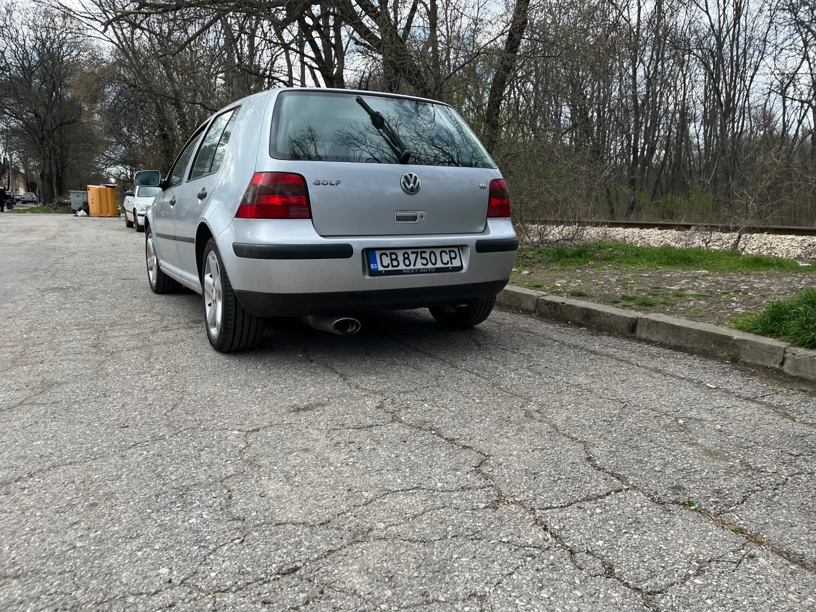 VW Golf, снимка 13 - Автомобили и джипове - 53935568