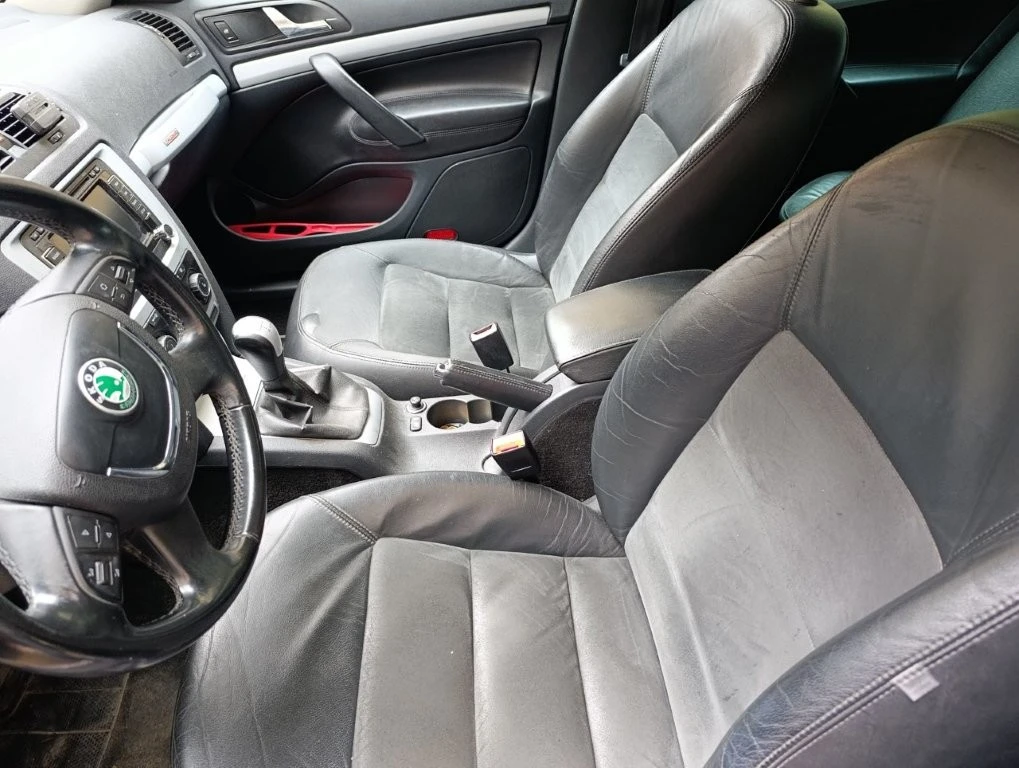 Skoda Octavia SCOUT, снимка 11 - Автомобили и джипове - 54068951