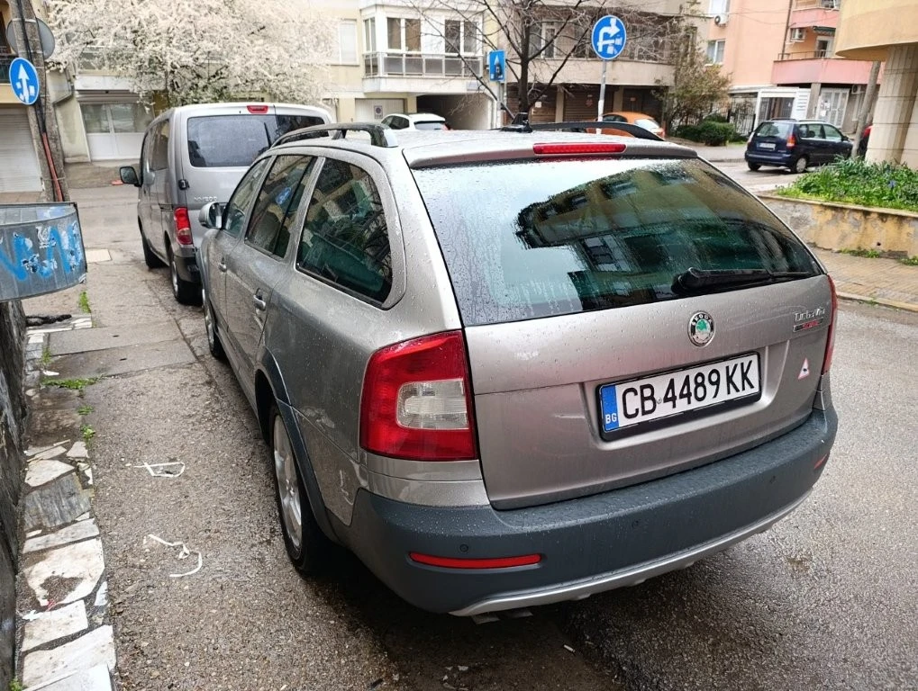 Skoda Octavia SCOUT, снимка 4 - Автомобили и джипове - 54068951