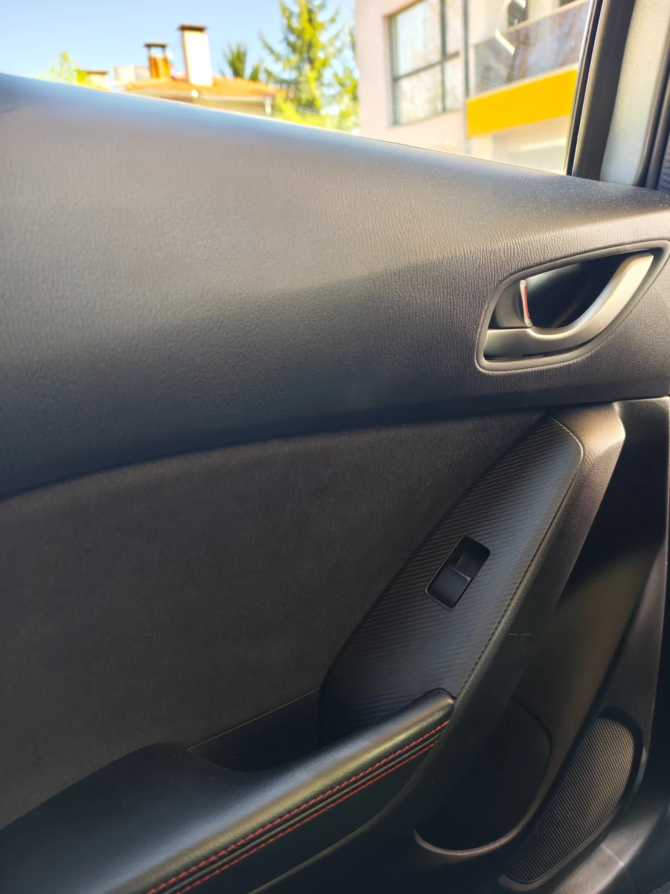 Mazda 3 2.2D NAKAMA FACELIFT , снимка 9 - Автомобили и джипове - 54202496