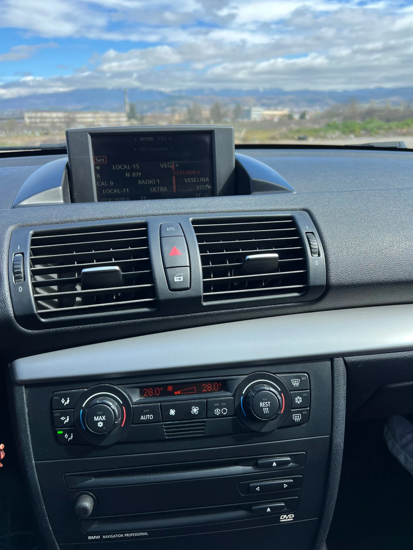 BMW 120 120, снимка 5 - Автомобили и джипове - 54364181