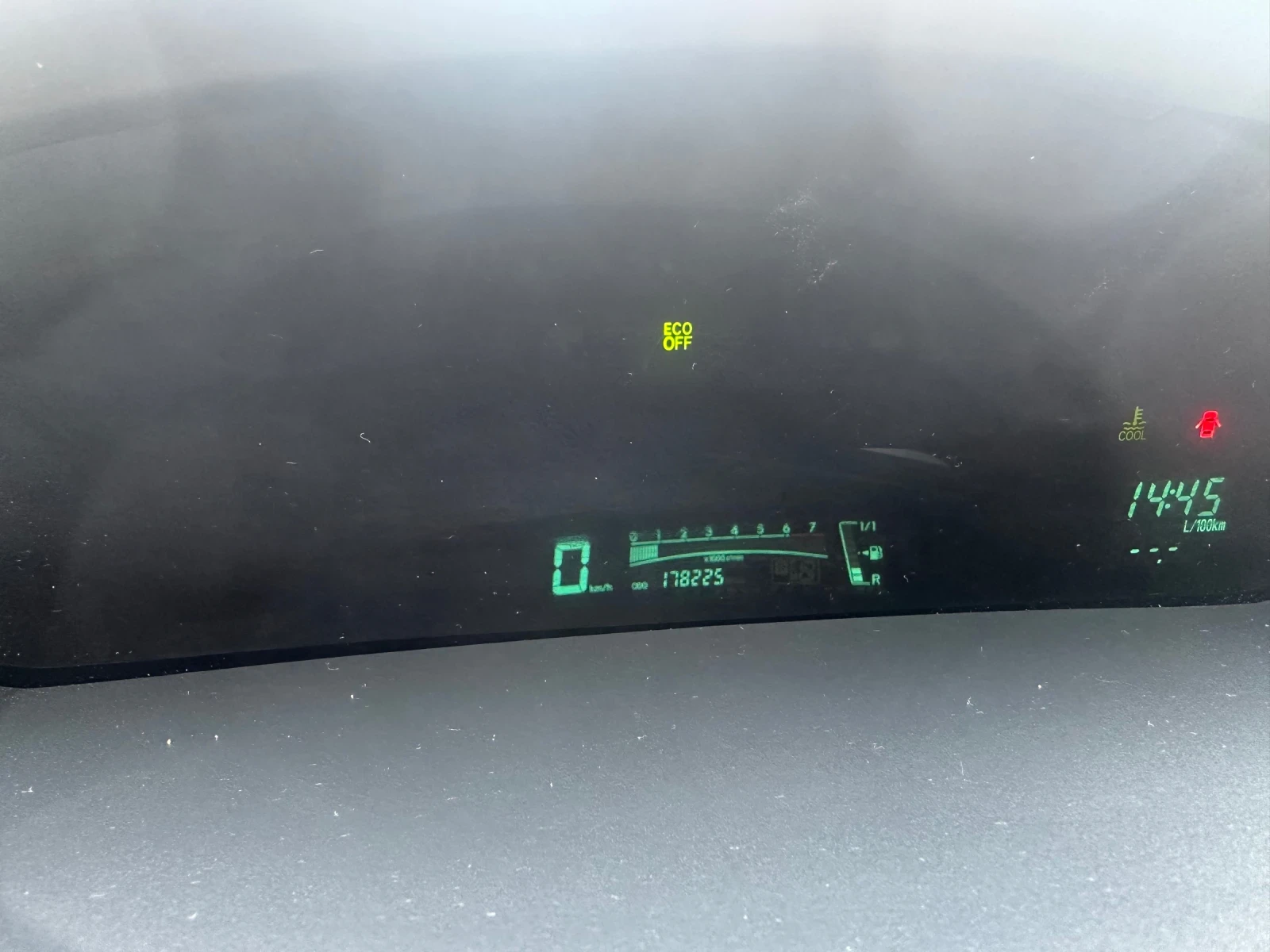 Toyota Yaris 1, 3i, КЛИМА, НОВ ВНОС-ГЕРМАНИЯ, снимка 11 - Автомобили и джипове - 55350410