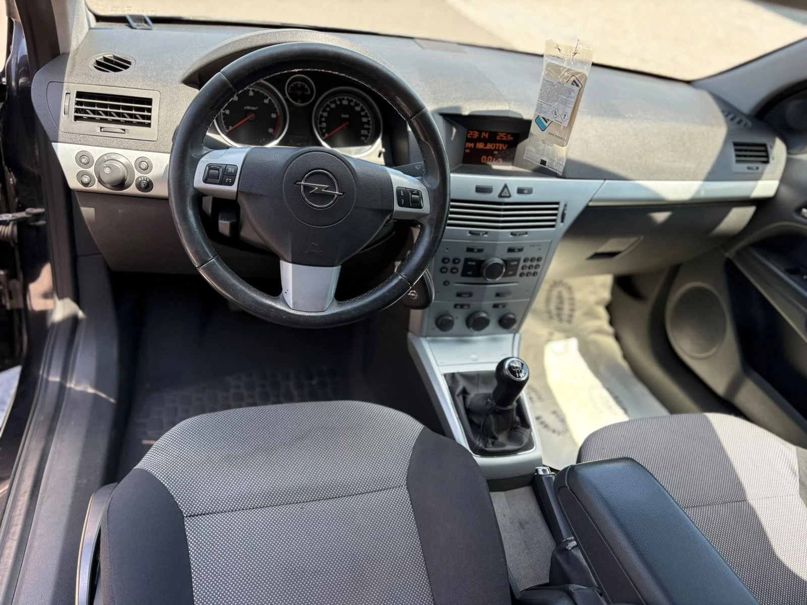 Opel Astra GTC, снимка 9 - Автомобили и джипове - 55451260