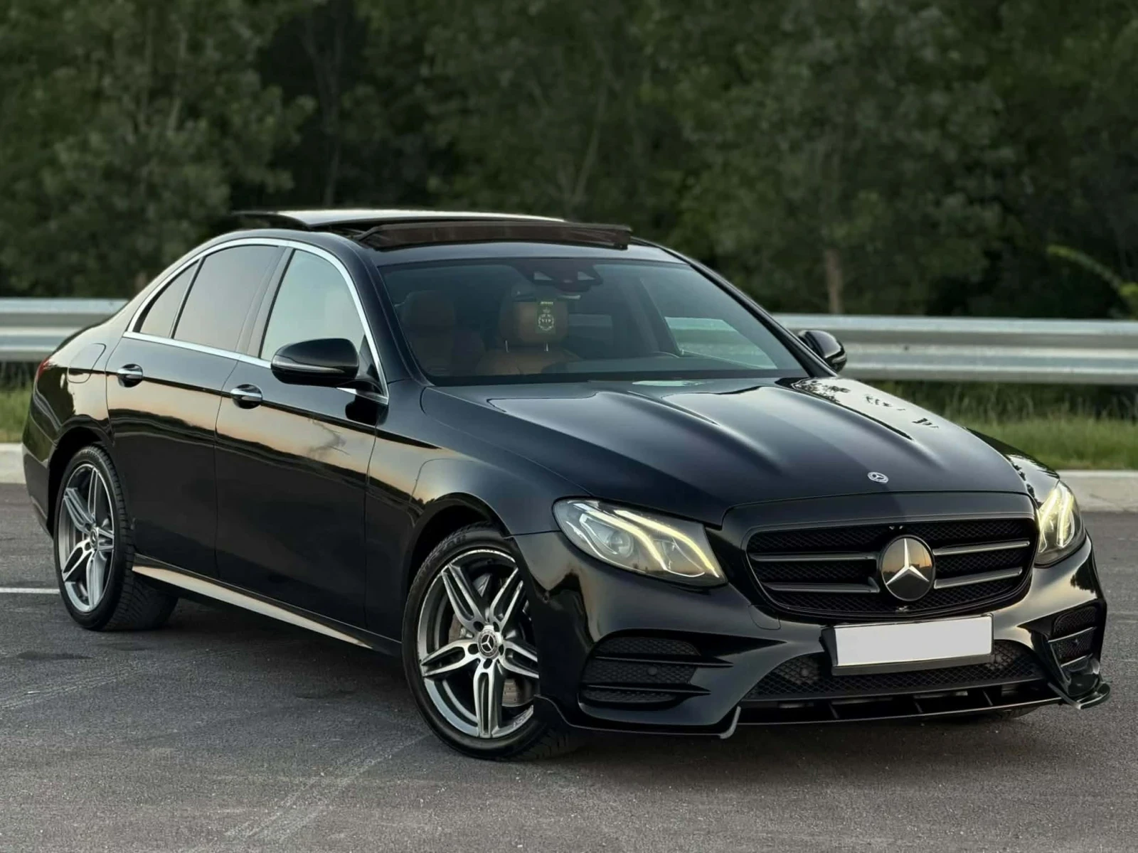 Mercedes-Benz E 400 d AMG Line 4Matic, снимка 2 - Автомобили и джипове - 55644605