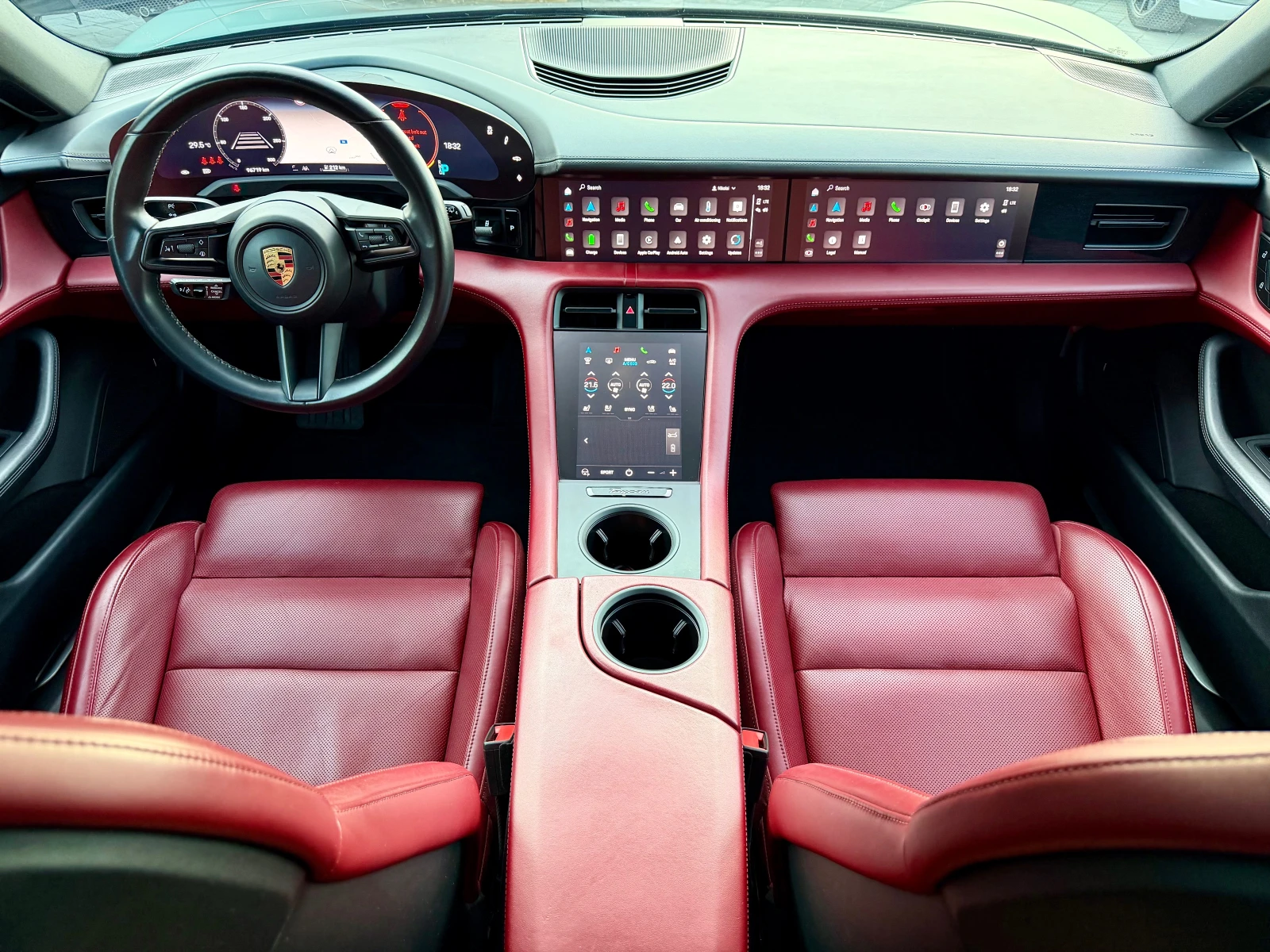 Porsche Taycan 4S #PANO#BOSE#OBDUH#DISTR#Cam360#KeyLess#FULL MAX#, снимка 10 - Автомобили и джипове - 55827567