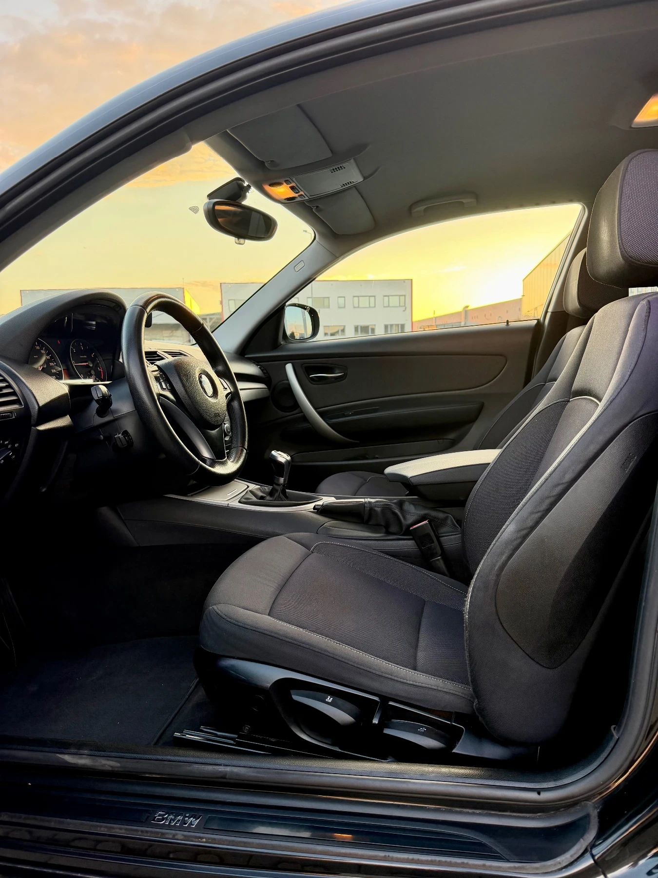 BMW 116 Facelift euro5, снимка 10 - Автомобили и джипове - 55946197