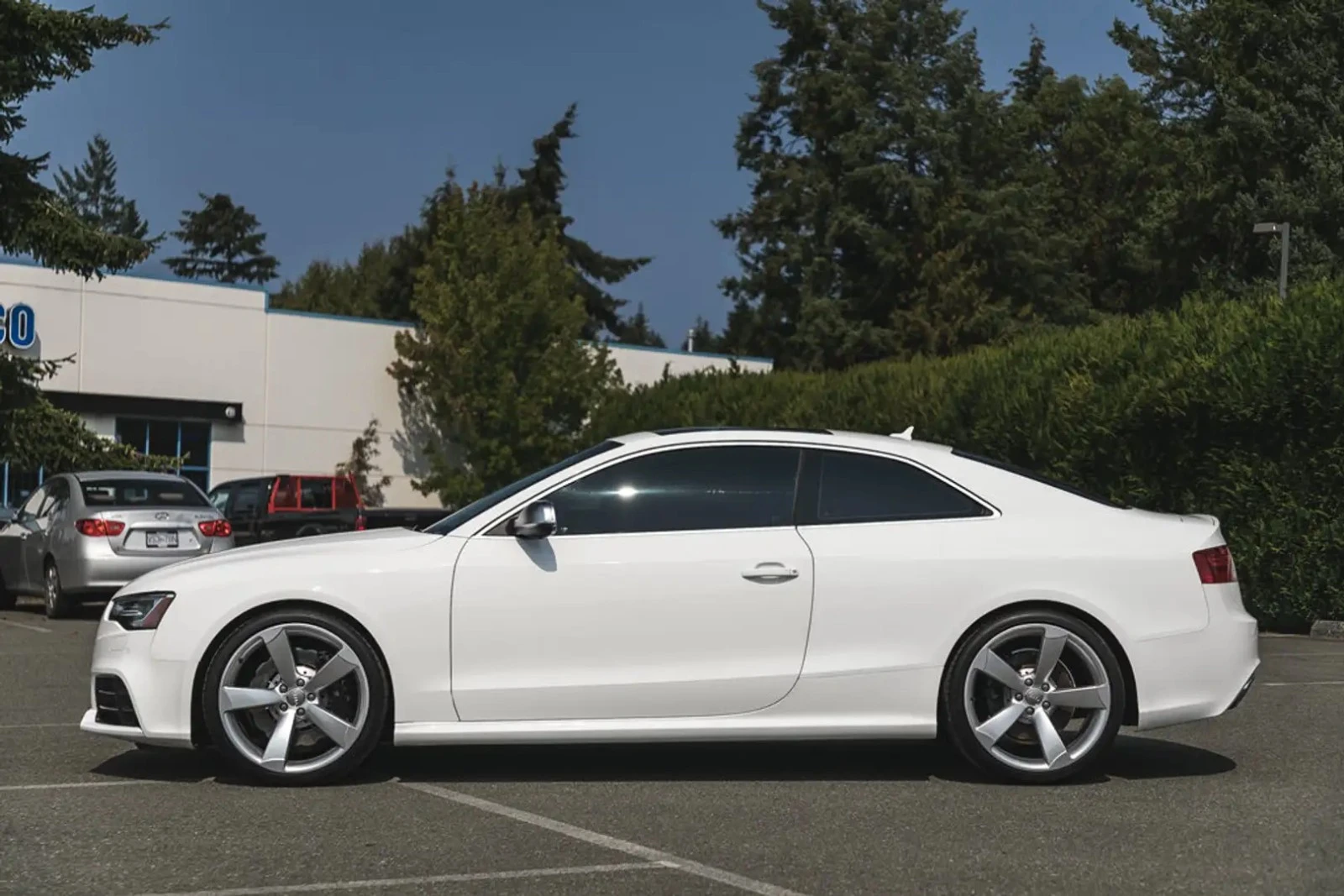 Audi Rs5 COUPE ЦЕНА ДО БЪЛГАРИЯ АВТОКРЕДИТ, снимка 4 - Автомобили и джипове - 55989828