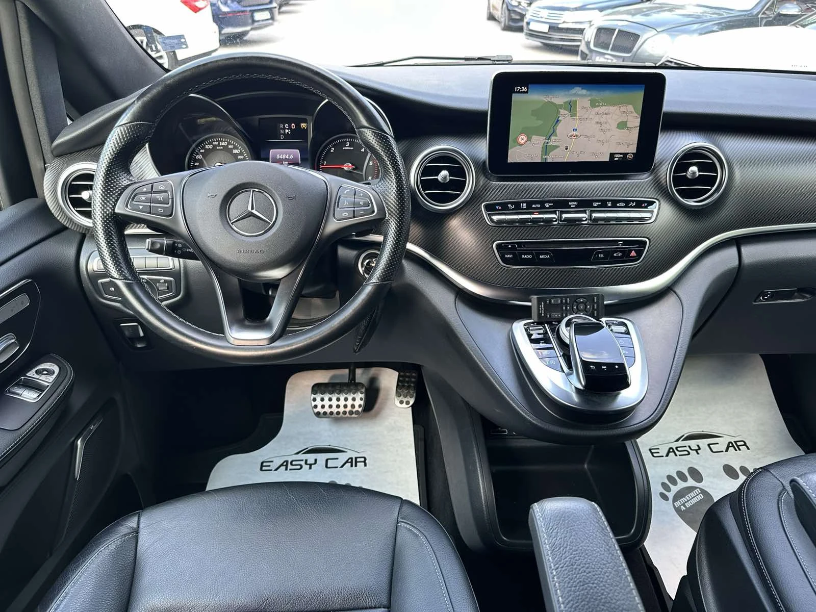 Mercedes-Benz V 300 250 6+ 1/CAMERA/TV ГОТОВ ЛИЗИНГ !!!, снимка 7 - Автомобили и джипове - 56099931
