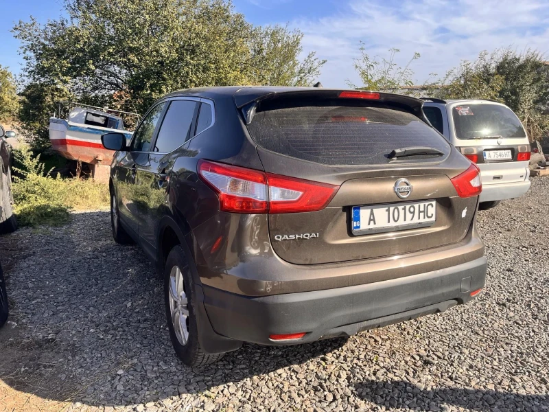 Nissan Qashqai, снимка 3 - Автомобили и джипове - 47374935