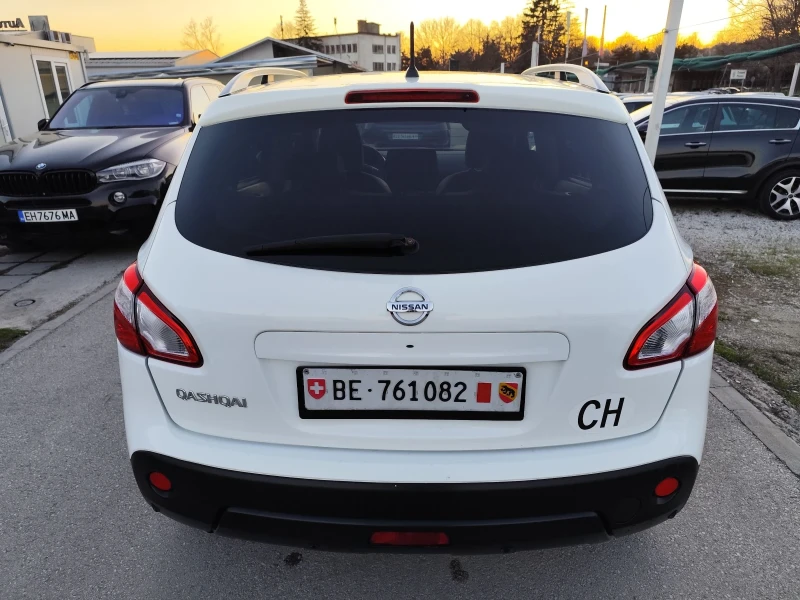 Nissan Qashqai 2.0 Швейцария , снимка 6 - Автомобили и джипове - 49564072