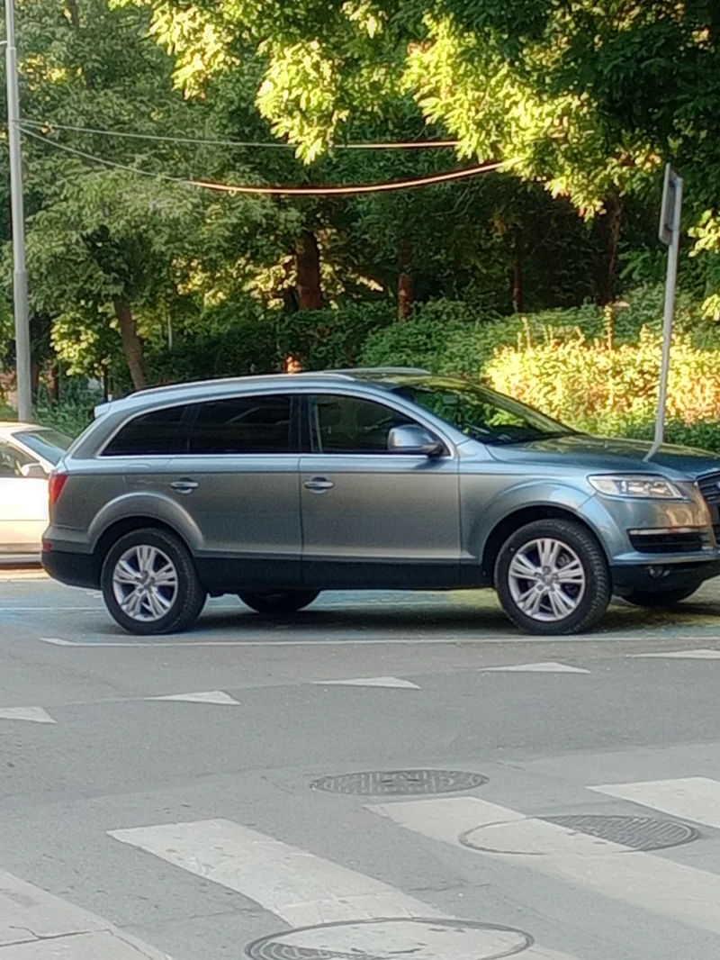 Audi Q7, снимка 2 - Автомобили и джипове - 52585898