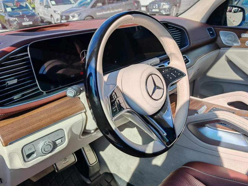 Mercedes-Benz GLS 600 Maybach Facelift E-BODY 5 години гаранция, снимка 9 - Автомобили и джипове - 52035703